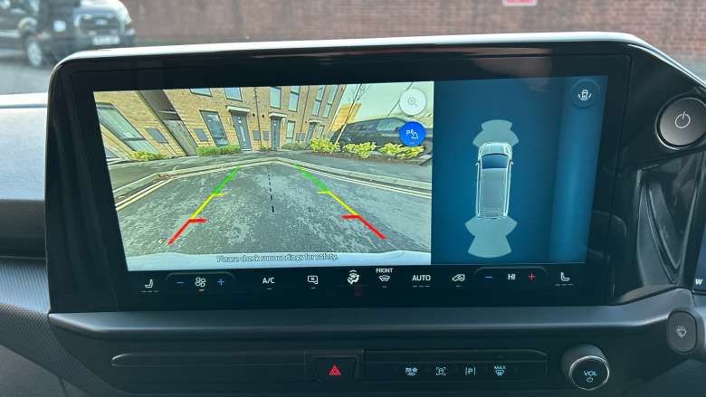 Ford Transit Custom E-320 L1 Rwd 100kW 65kWh H1 Van Limited Auto